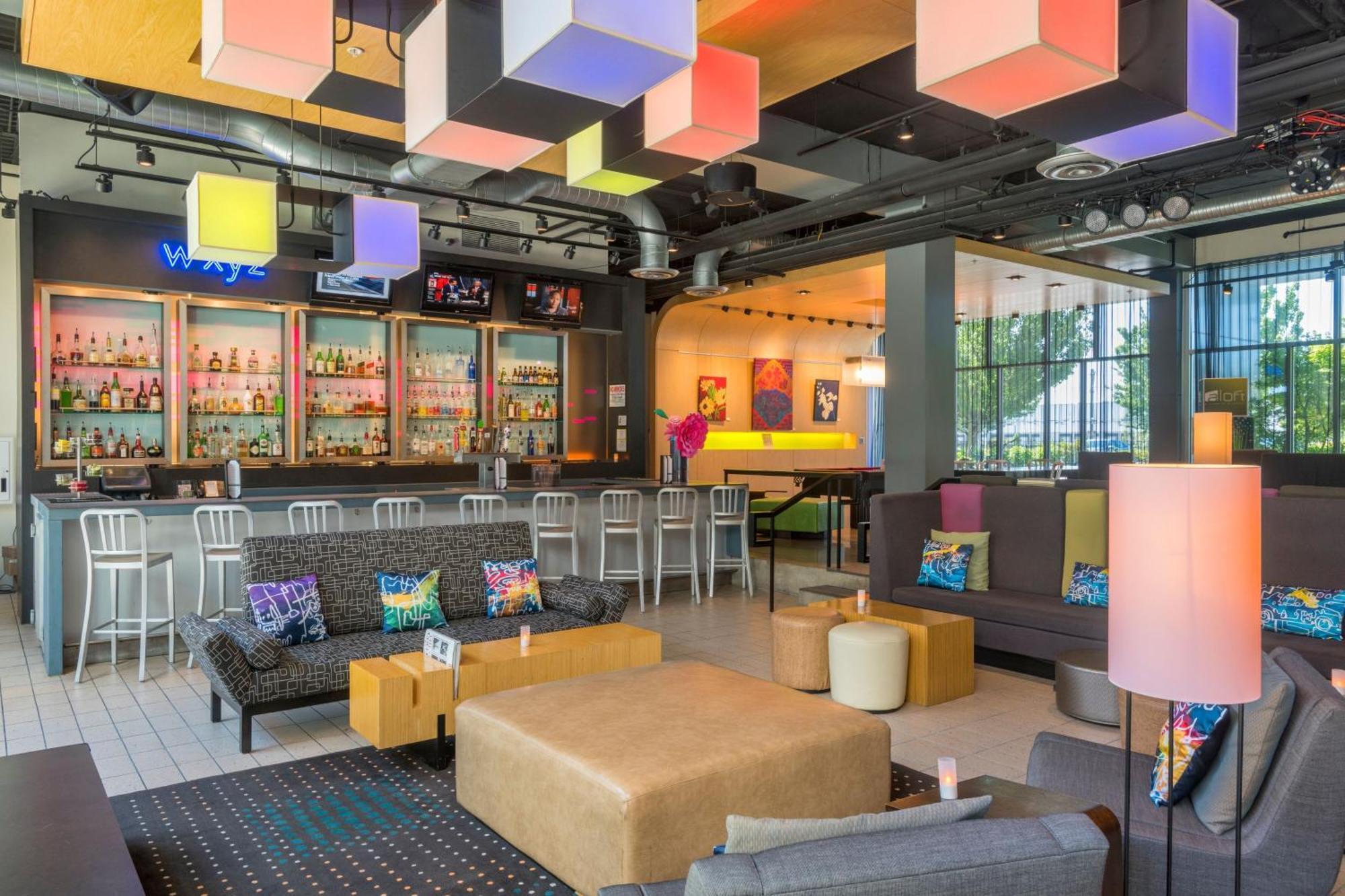 Aloft Airport At Cascade Station