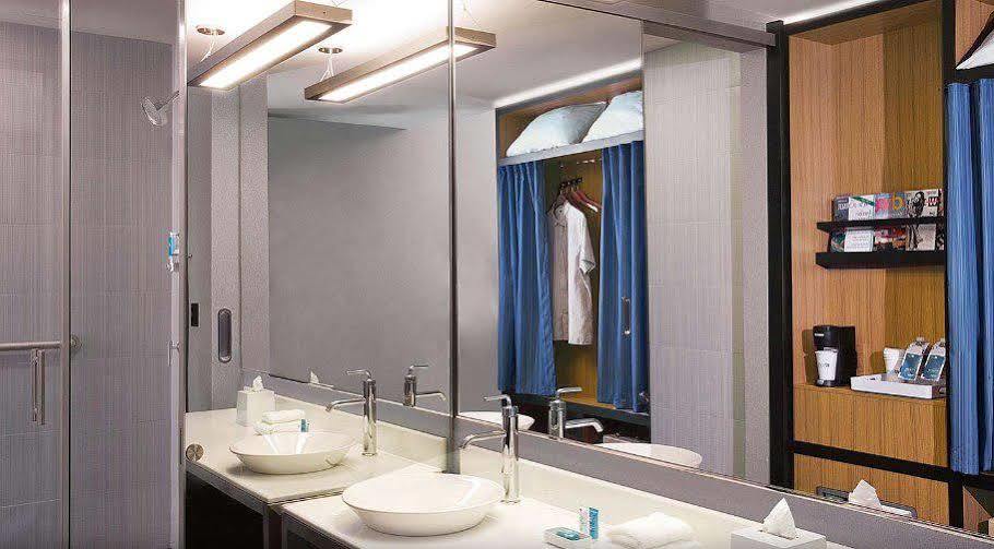 Aloft Airport At Cascade Station Hotel Portland